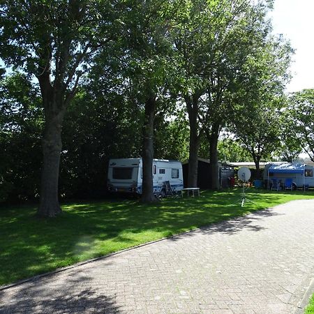 Hotel Camping De Hof Van Eeden Warmond Exterior foto